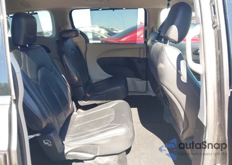 2019 Chrysler Pacifica Touring L из США, поврежденный, VIN 2C4RC1BGXKR680562